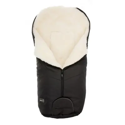 Bozz åkpåse lammskinn, svart melange/vit korthårig