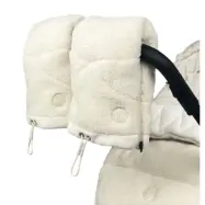 Najell handmuff med dragkedja, teddy white