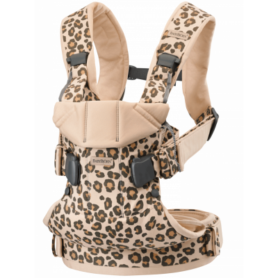 BabyBjörn - Bärsele One - Beige/Leo / Bomull