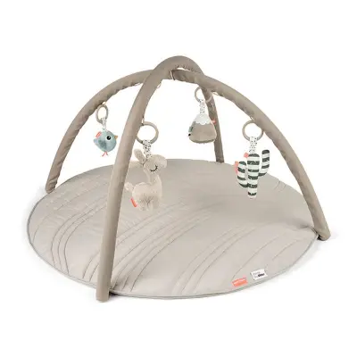 Done by Deer babygym Lalee, sand