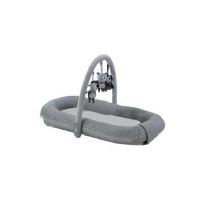 Carlobaby babynest med lekbåge, grå våfflad