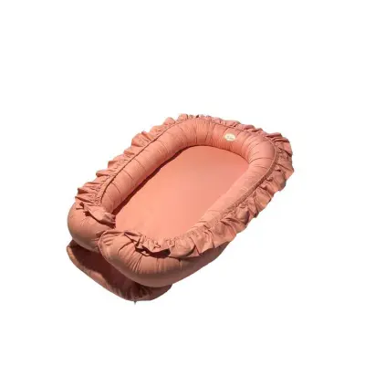 Mini Dreams babynest med volang, rosa