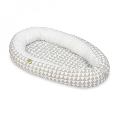 PQP Babynest - Trianglar med Vit Insida