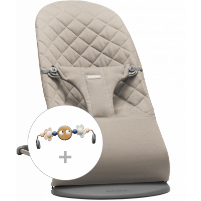 BabyBjörn - Babysitter med leksak - Sandgrå / Vävd, Klassisk quilt / Mörkgrå / Busiga ögon Pastell