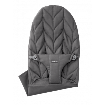 BabyBjörn Extra Tygsits till Babysitter Bliss - Antracitgrå / Bomull, Bladmönstrad quilt