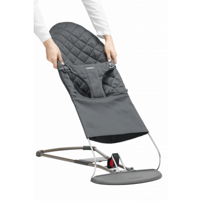 BabyBjörn Extra Tygsits till Babysitter Bliss - Antracitgrå / Bomull, Klassisk quilt