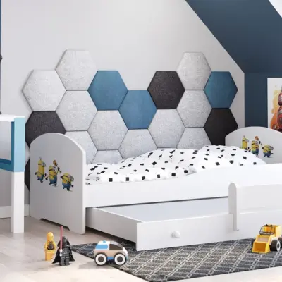 KOBI Barnsäng - Luk Med Madrass Och Extrasäng - Minionerna - 160 x 80 Cm