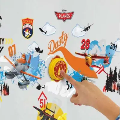 EuroToys Planes - Flygplan Väggklistermärken Och Ringklocka