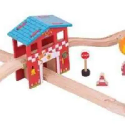 Bigjigs - Tågbana - Tågspår Brandstation
