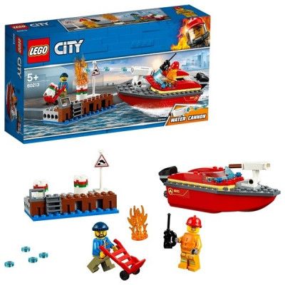 LEGO City Fire 60213 Eldsvåda i hamnen