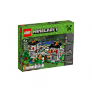 LEGO Minecraft 21127, Fästningen