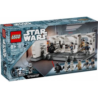 LEGO® Star Wars™ Boarding the Tantive IV™ 75387 - LEGO -  Leksaksaffären