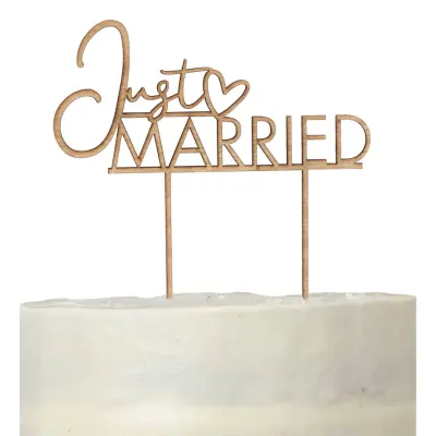 Tårtdekoration Just Married i Trä